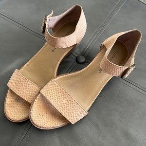Lucky Brand Sandals